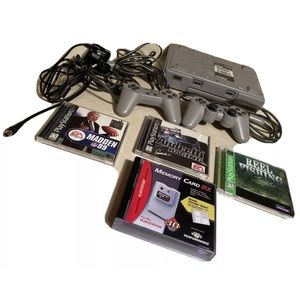 Play Station Video Game Bundle !!